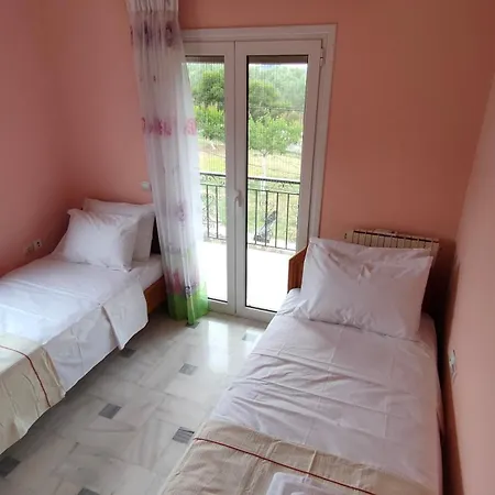 Dimelia Heaven Farm Vakantiehuis Kranídion