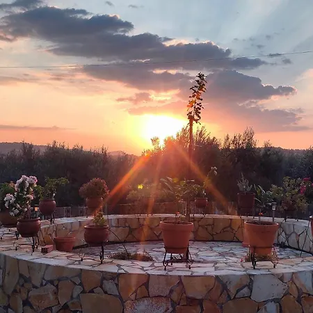 Dimelia Heaven Farm Vakantiehuis Kranídion