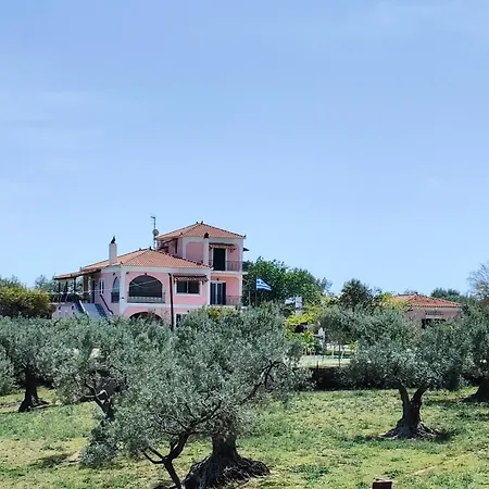 Dimelia Heaven Farm Vakantiehuis Kranídion